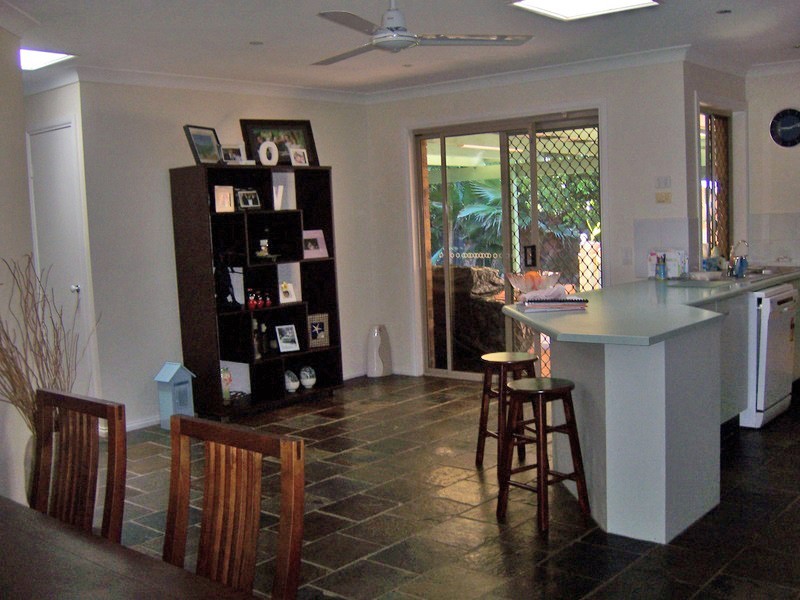 21 Rebbechi Court, Parkwood QLD 4214