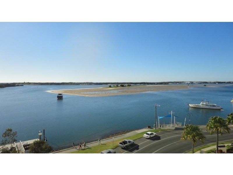 86/326 Marine Parade, Labrador QLD 4215