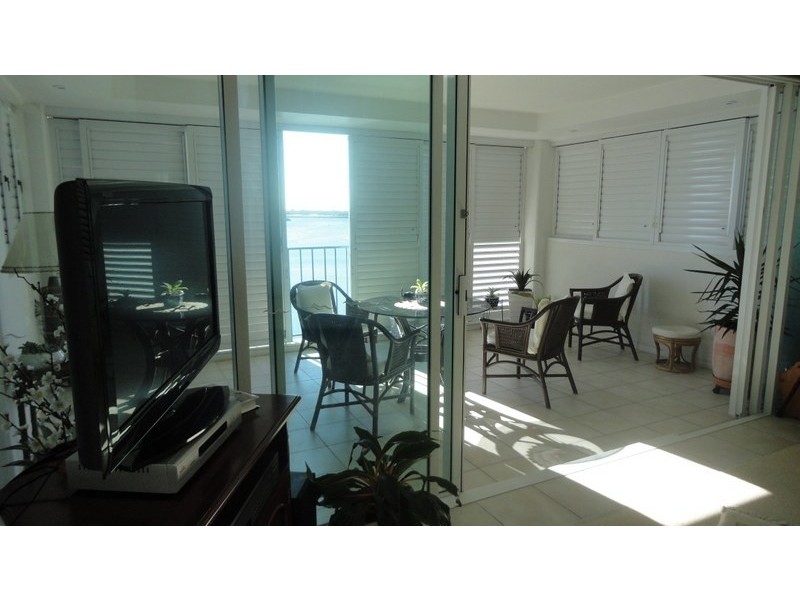 86/326 Marine Parade, Labrador QLD 4215