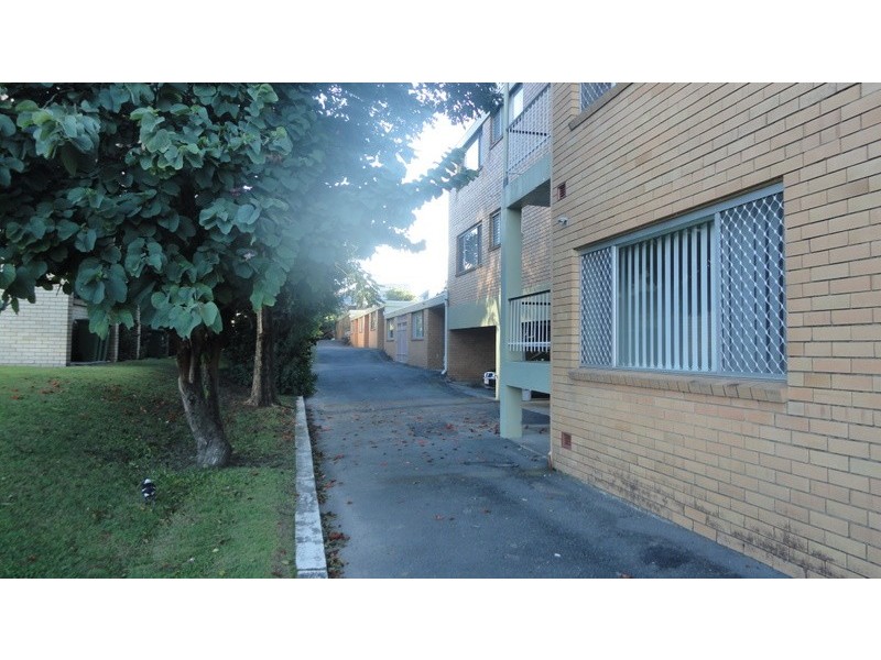 6/4 Marine Parade, Southport QLD 4215