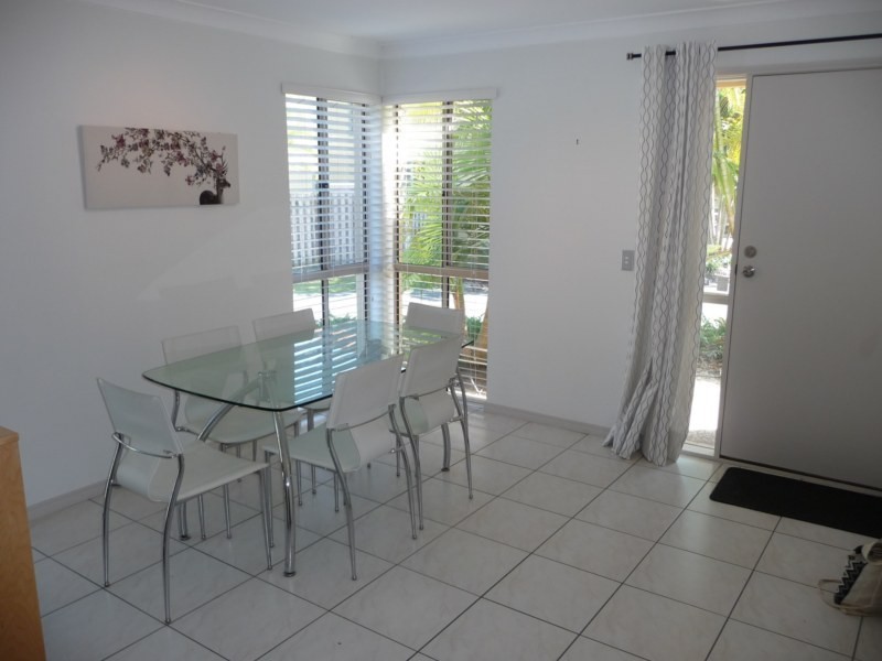 24/191 Greenacre Drive, Arundel QLD 4214
