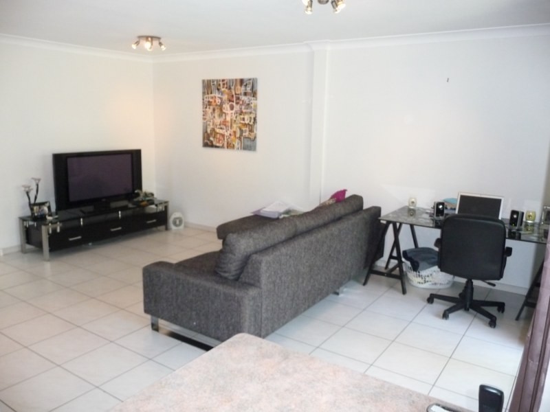 24/191 Greenacre Drive, Arundel QLD 4214