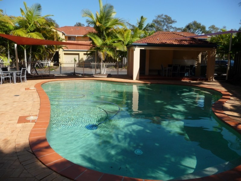 24/191 Greenacre Drive, Arundel QLD 4214