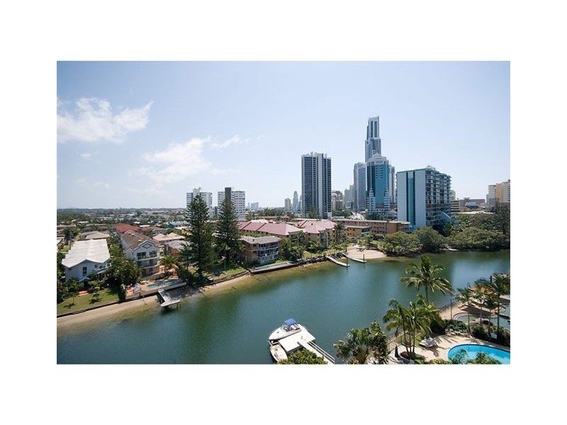 23/12 Paradise Island, Surfers Paradise QLD 4217