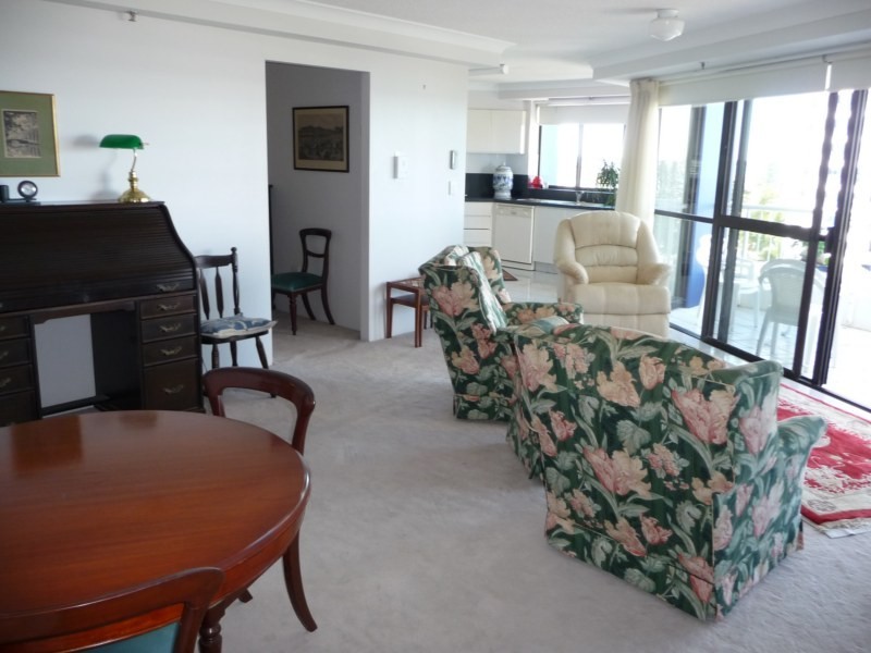 21/21 Bayview Street ‘Bayview Towers’, Runaway Bay QLD 4216