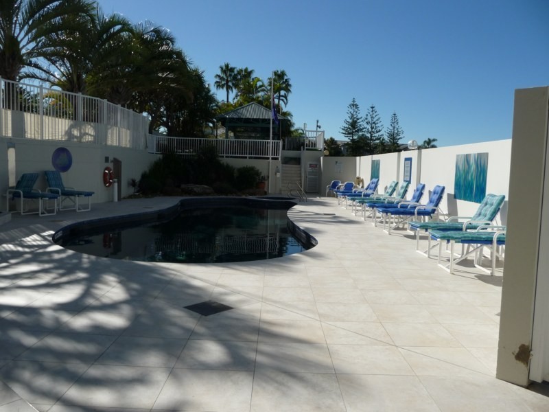 21/21 Bayview Street ‘Bayview Towers’, Runaway Bay QLD 4216