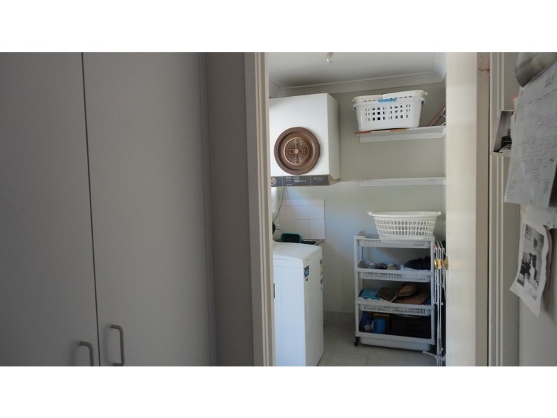 8 Garvie Place, Highland Park QLD 4211