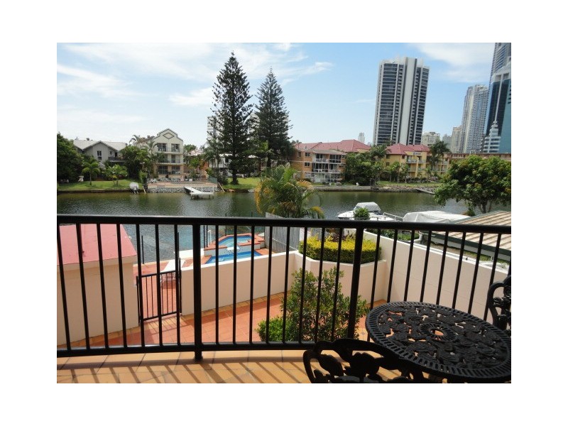 8/12 Paradise Island Drive, Surfers Paradise QLD 4217