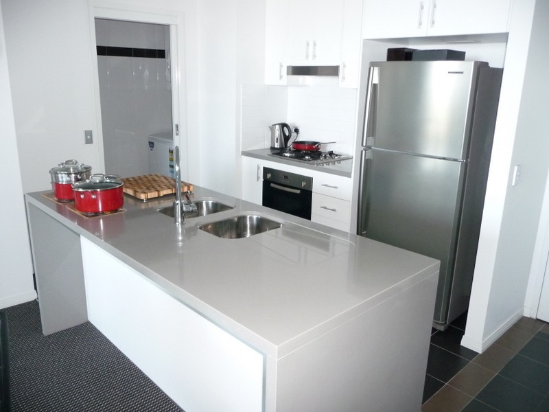 1806/2 Aqua Street, Southport QLD 4215