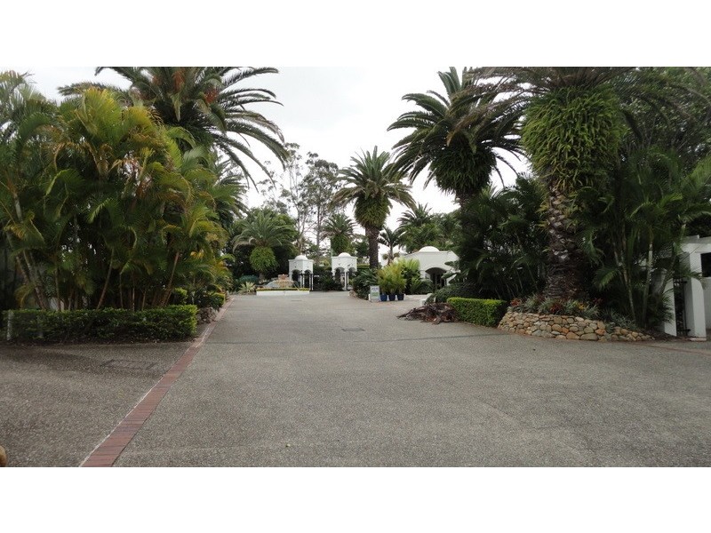 9/100 Cotlew Street, Southport QLD 4215