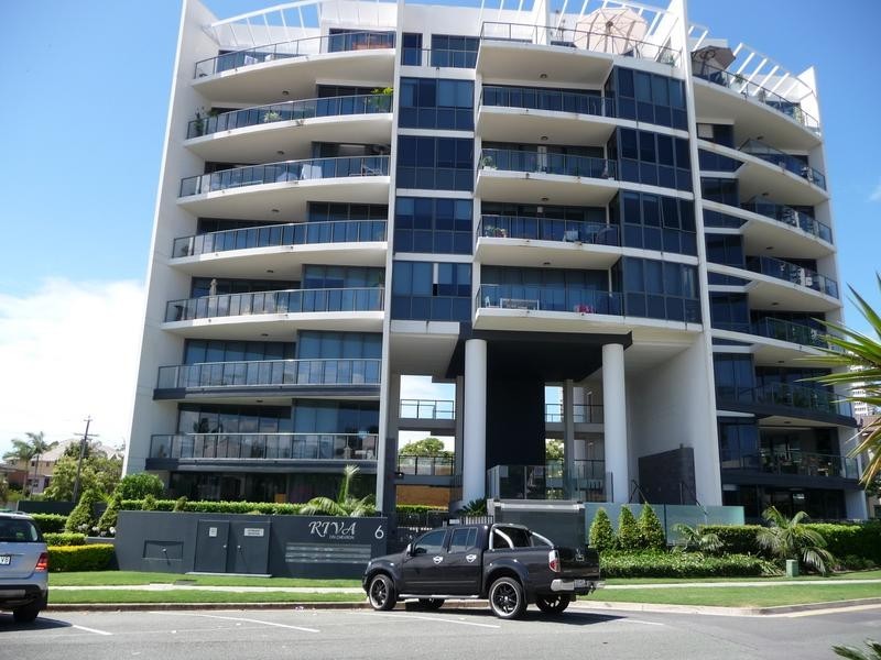 702/6 Tarcoola Crescent, Surfers Paradise QLD 4217