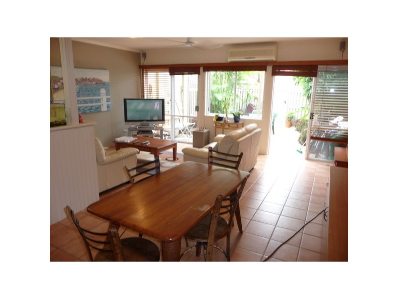 45/21 Elliott, Surfers Paradise QLD 4217