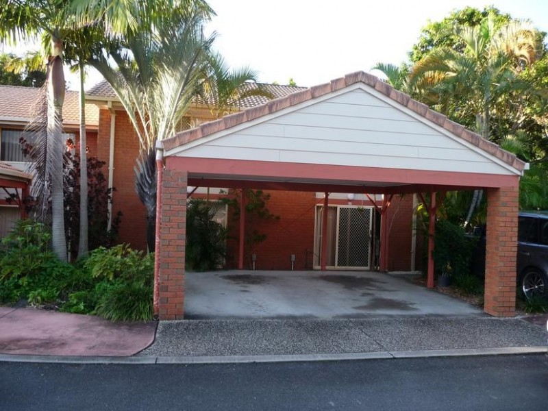 36/60 Whitby, Southport QLD 4215