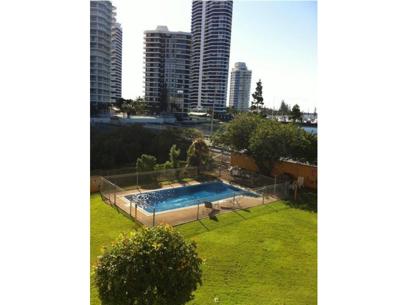 7/558 Marine Parade, Biggera Waters QLD 4216