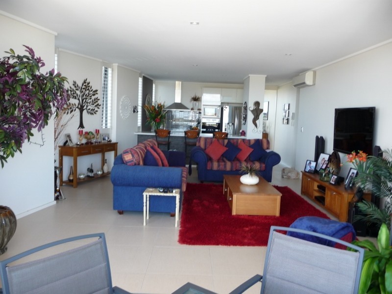 701/6 Tarcoola Crescent, Surfers Paradise QLD 4217