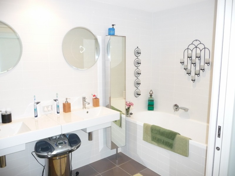 701/6 Tarcoola Crescent, Surfers Paradise QLD 4217