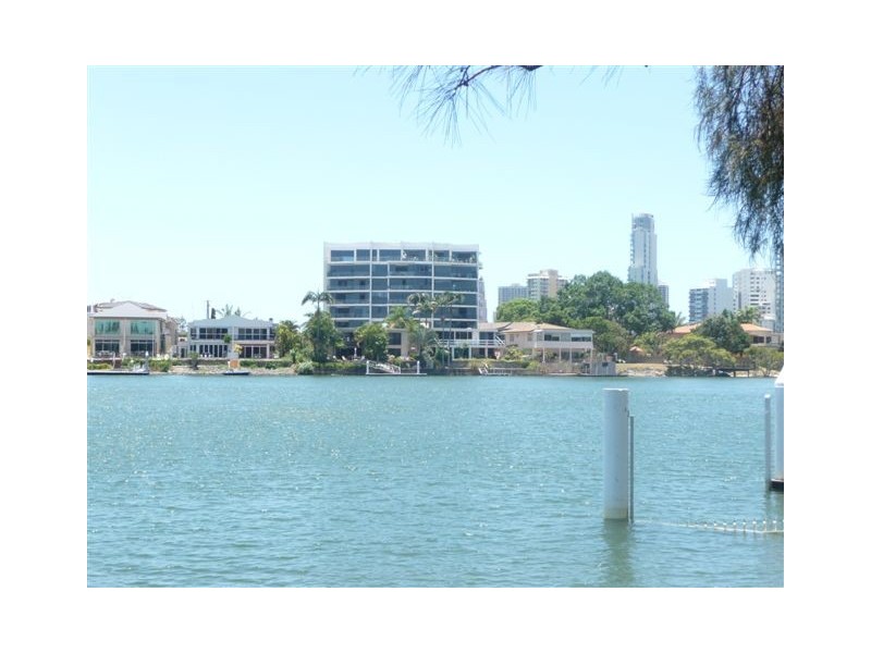 701/6 Tarcoola Crescent, Surfers Paradise QLD 4217