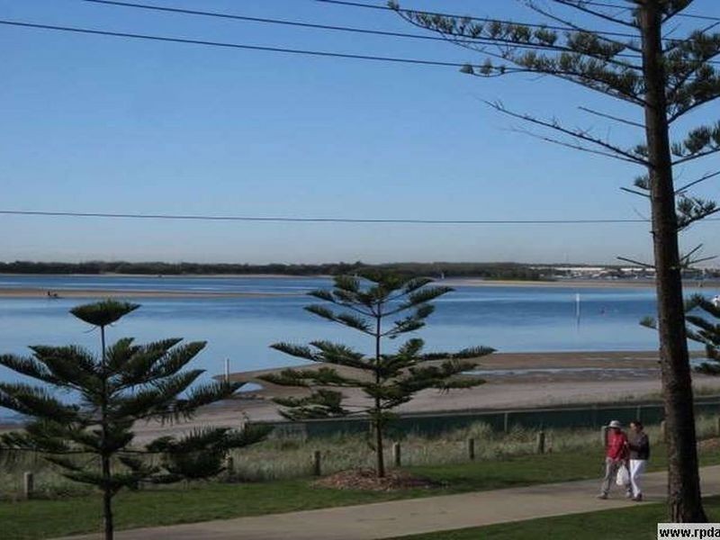 8/416 Marine Parade, Biggera Waters QLD 4216