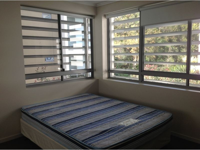 Lot 5, 5/154 Musgrave, Southport QLD 4215