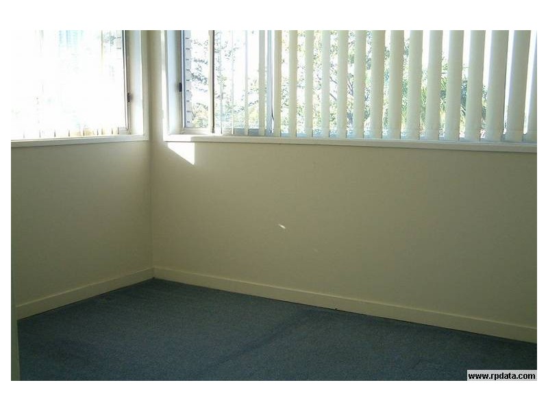 6 Garden Street, Southport QLD 4215