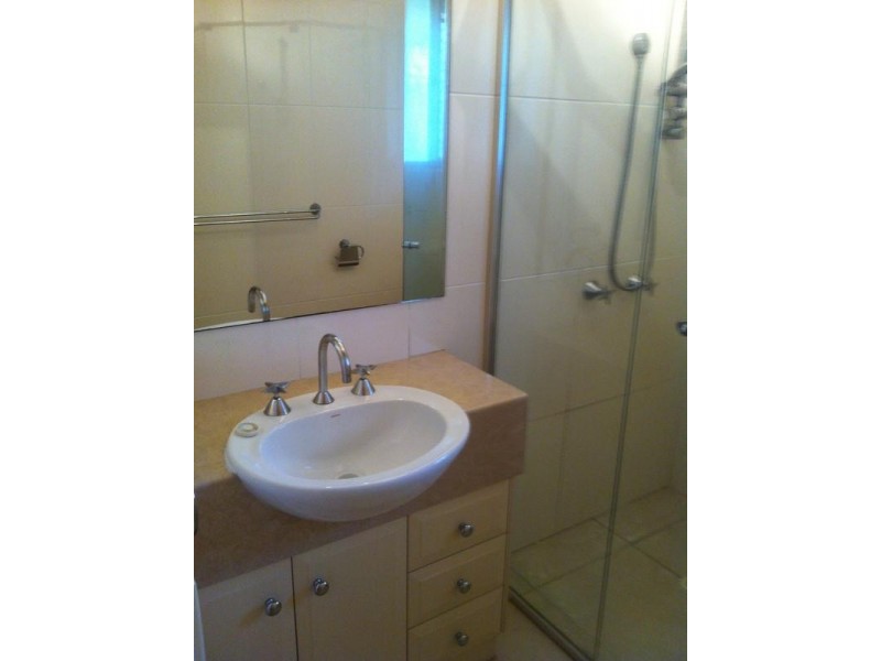 51 Walton Street, Southport QLD 4215