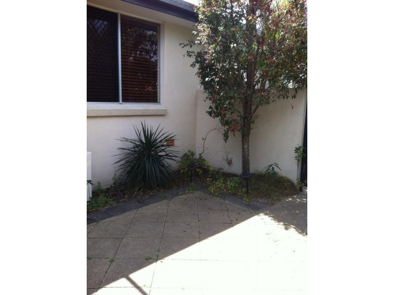 51 Walton Street, Southport QLD 4215