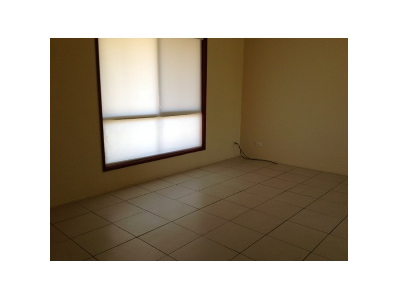 7 Apia Ave, Clear Island Waters QLD 4226