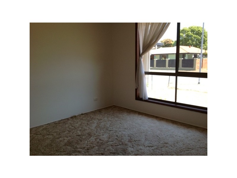 7 Apia Ave, Clear Island Waters QLD 4226