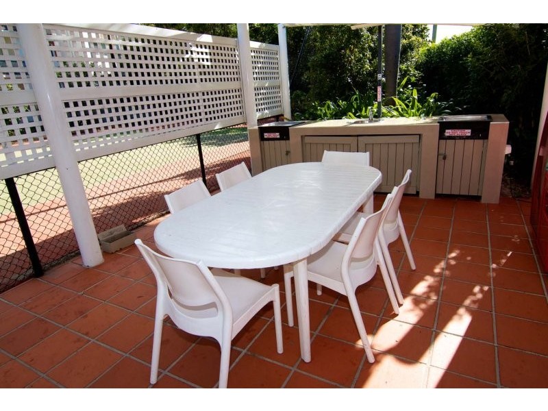 48/148 Marine Parade, Southport QLD 4215