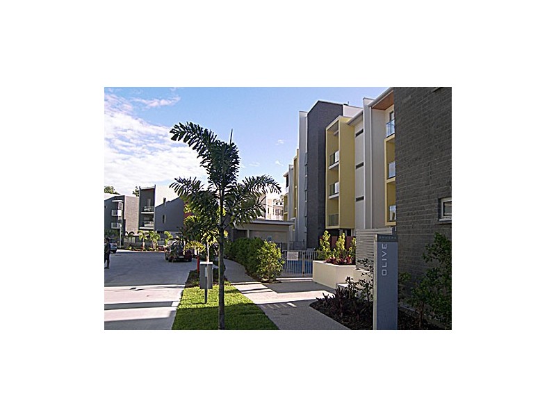 154 Musgrave Street, Southport QLD 4215