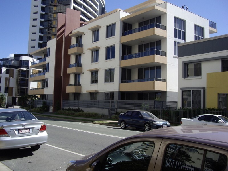 319/1 Aqua Street, Southport QLD 4215