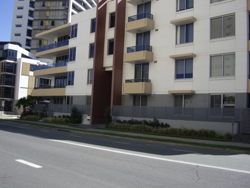 319/1 Aqua Street, Southport QLD 4215