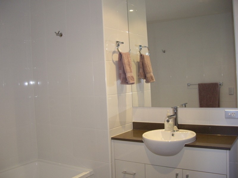 705/2 Aqua Street, Southport QLD 4215