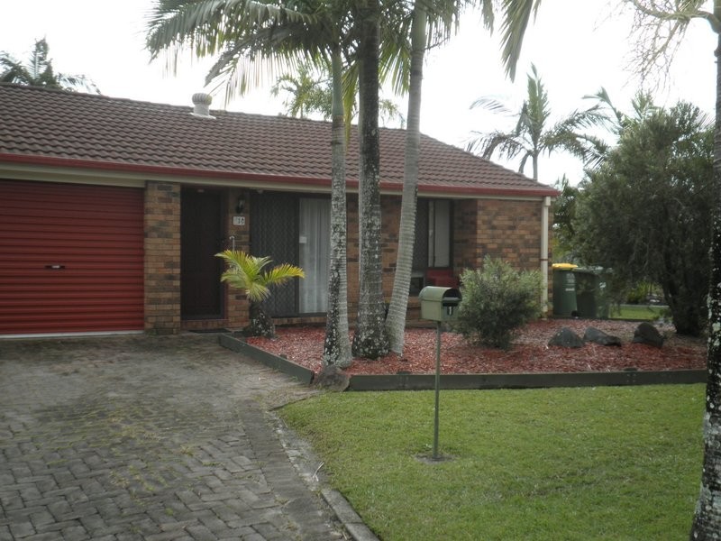 1/24 Morinda Way, Labrador QLD 4215