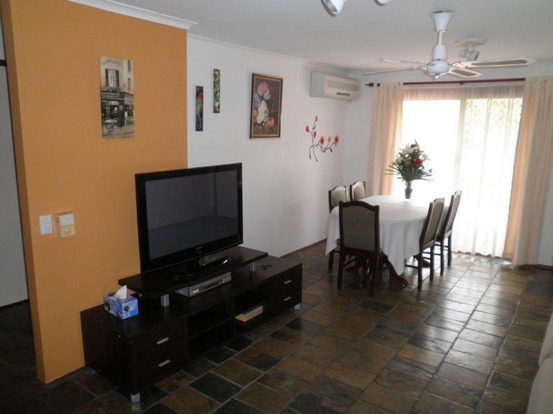 1/24 Morinda Way, Labrador QLD 4215