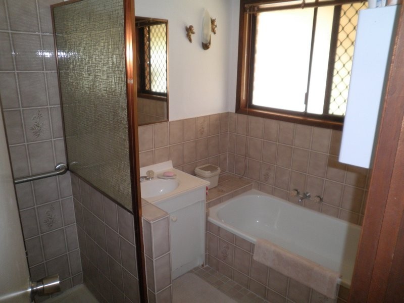 1/24 Morinda Way, Labrador QLD 4215