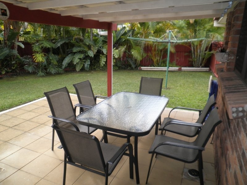 1/24 Morinda Way, Labrador QLD 4215