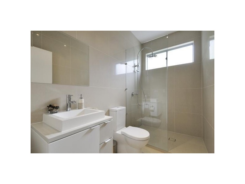 10 Quayside Drive, Hope Island QLD 4212