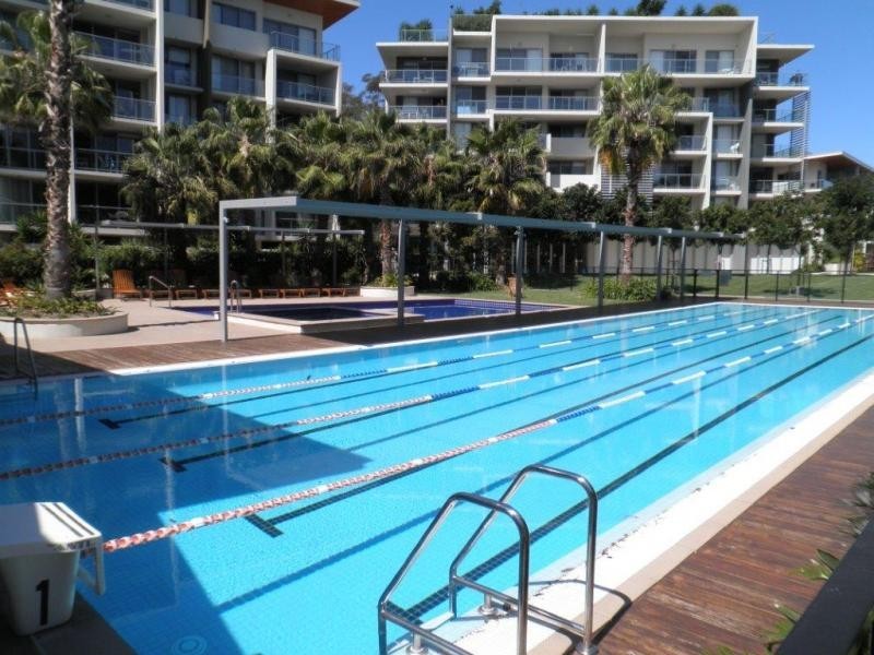 1 & 8/154 Musgrave Avenue, Southport QLD 4215