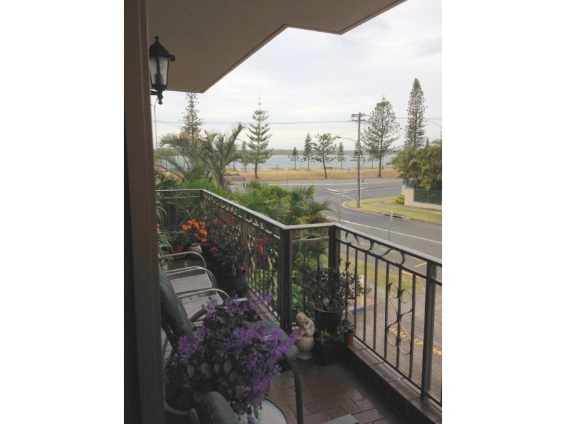 Biggera Waters QLD 4216