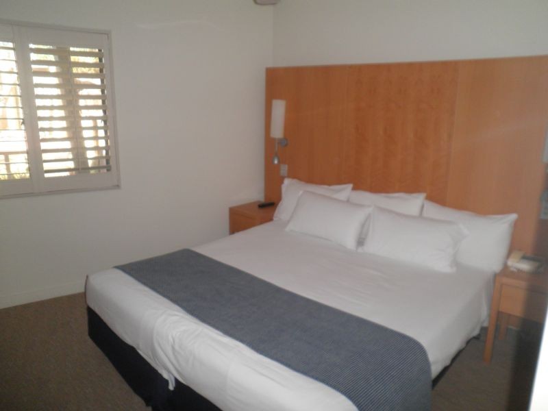 2901 FLAG POLE POINT WAY, South Stradbroke QLD 4216