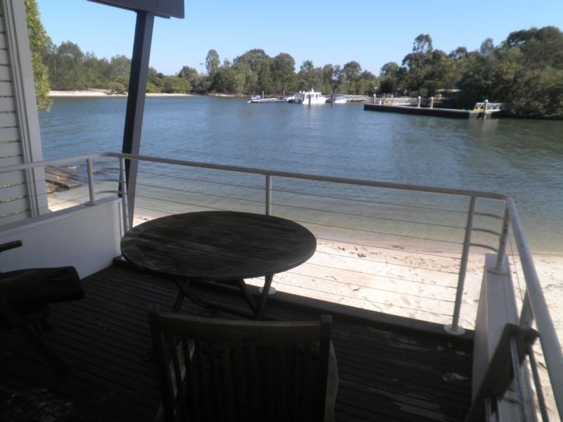 2901 FLAG POLE POINT WAY, South Stradbroke QLD 4216