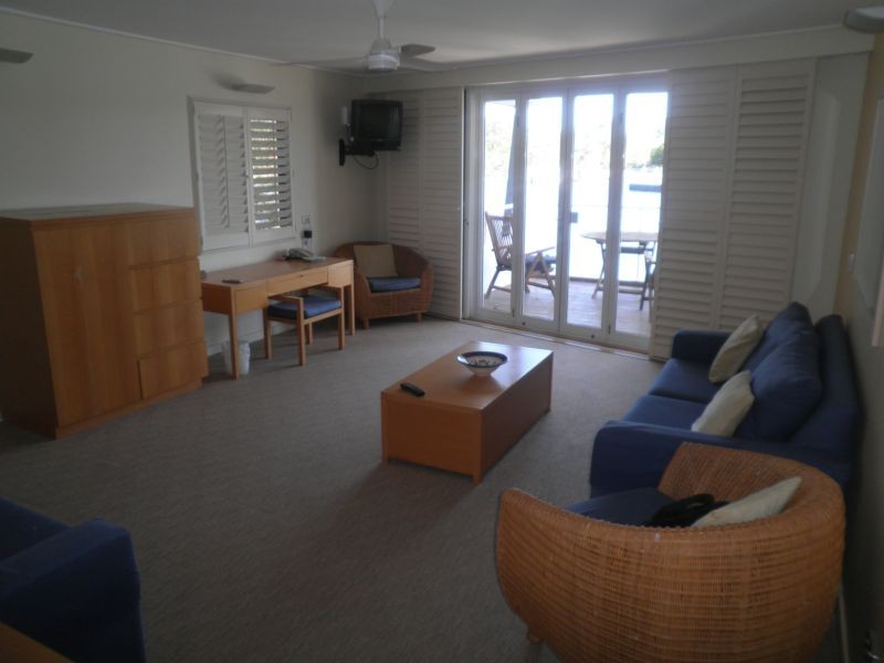 2901 FLAG POLE POINT WAY, South Stradbroke QLD 4216