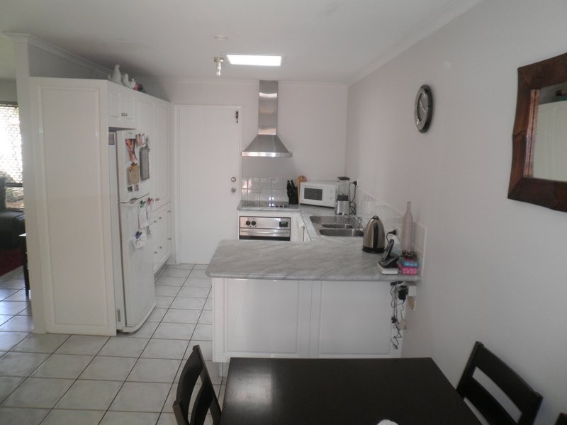 1/18 Morinda Way, Labrador QLD 4215