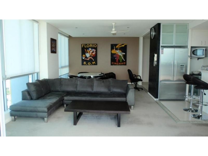 1707/1 Como Cresnt, Southport QLD 4215