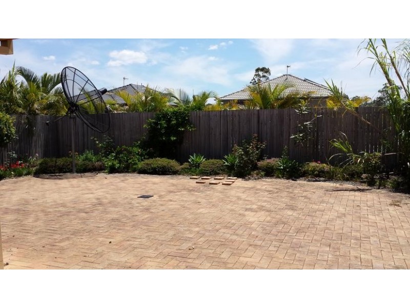 23 Highcrest Circuit, Molendinar QLD 4214