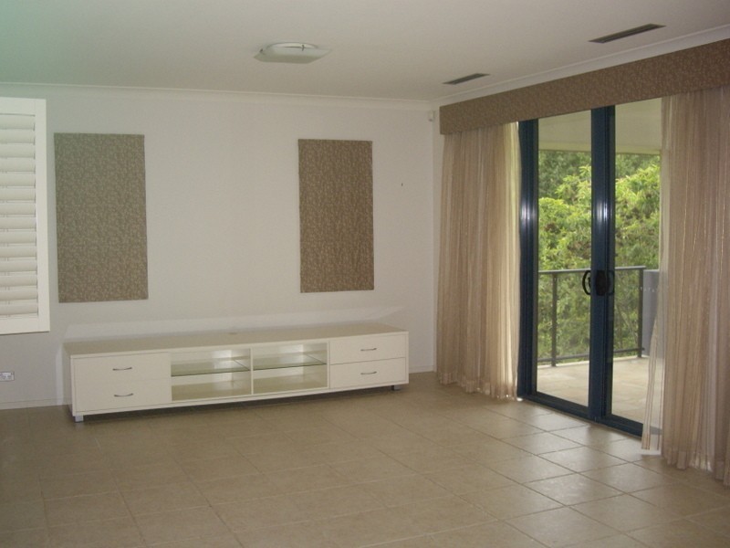 2055/1 The Vistas Drive, Carrara QLD 4211