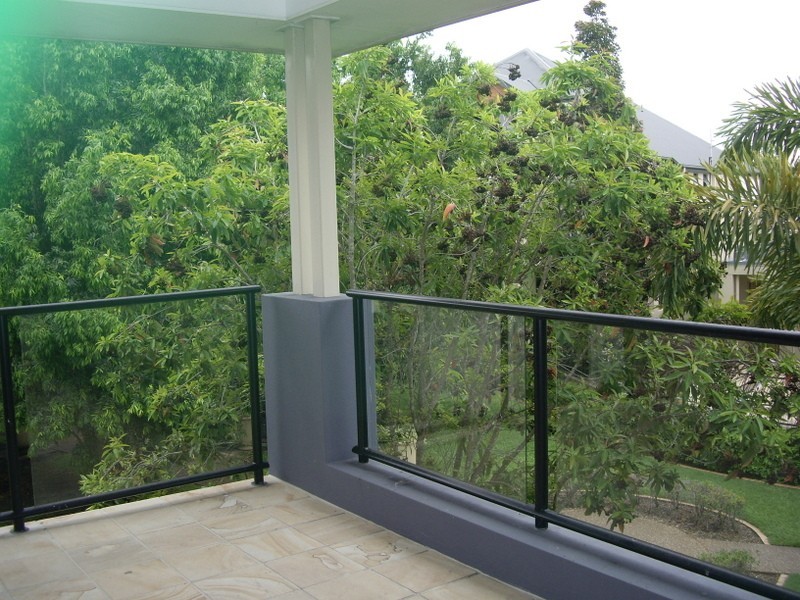 2055/1 The Vistas Drive, Carrara QLD 4211