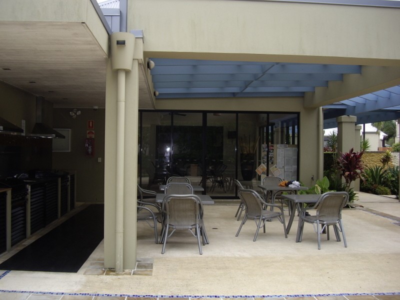 2055/1 The Vistas Drive, Carrara QLD 4211