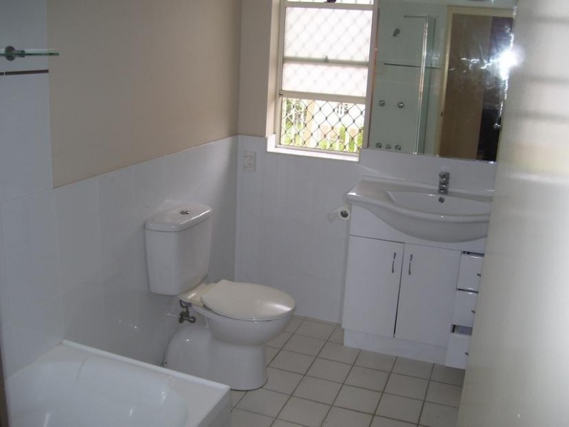 9/64 Queen Street, Southport QLD 4215